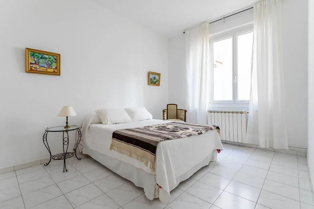 Appartement 120M2 Plage Des Catalans Marseilles 0*,  Frankreich